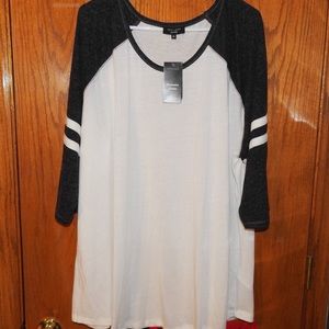 *NWT* NEW LOOK SOFT BASEBALL STYLE TEE